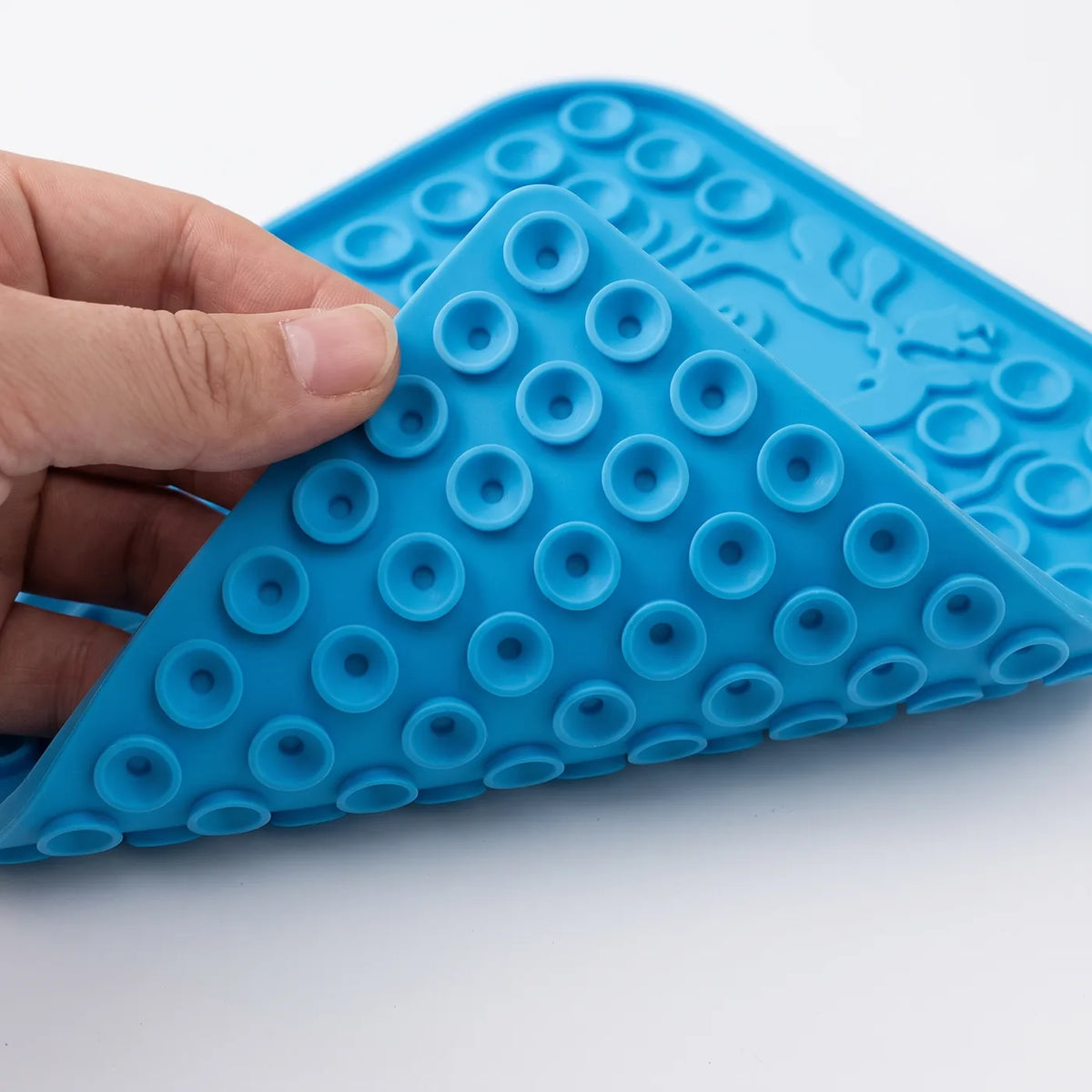 The suction cups on the underside
